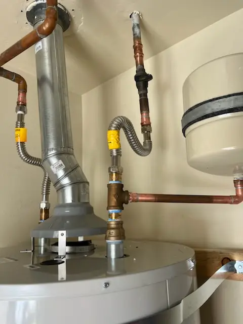 Water heater installation and plumbing repair in Kanuga Park